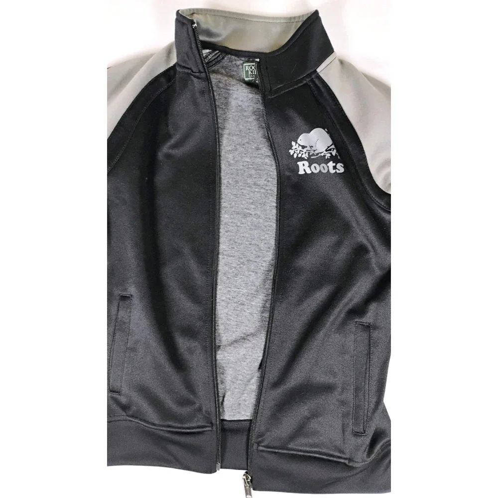 Roots Kids Track Jacket Boys M 7 8 Full Zip Raglan Athletic Pockets Black Gray